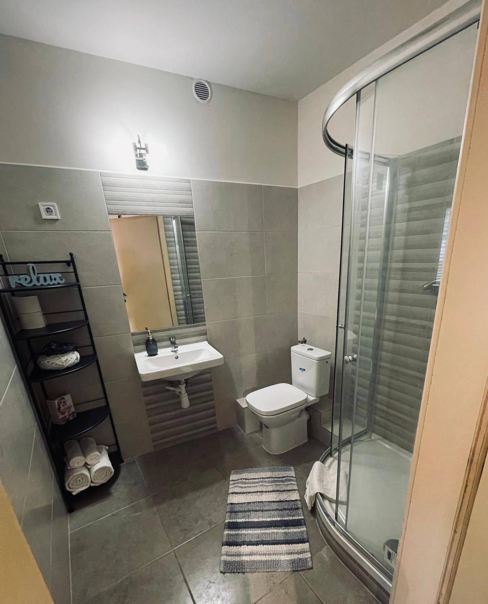 Downtown Apartments Deluxe Gyor Luaran gambar